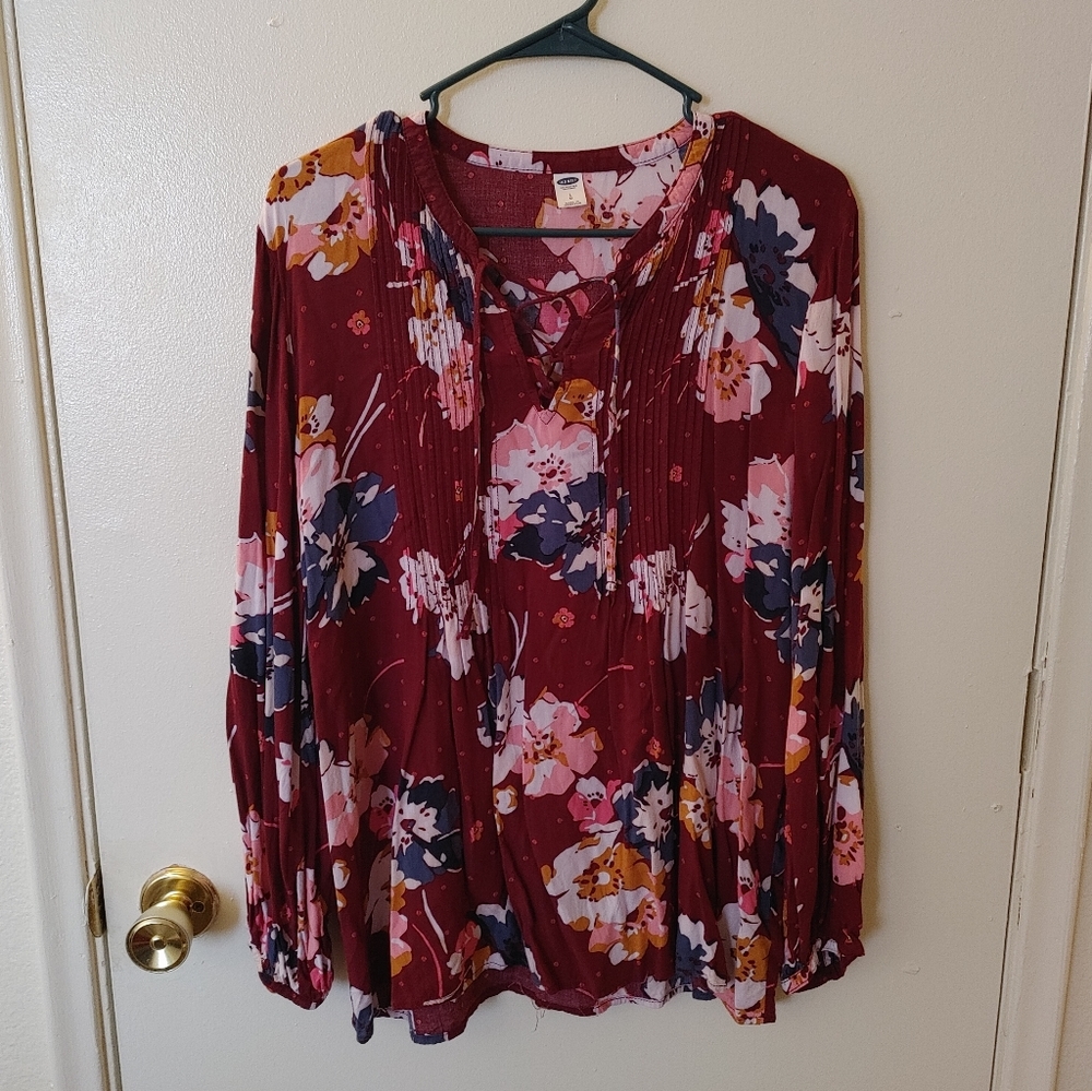 Old Navy floral print blouse